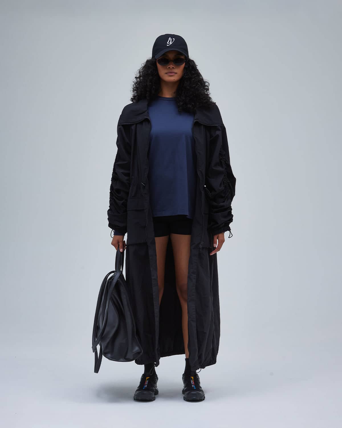 How to Style Sweaters & Jackets for Chic Winter Outfits - ThirtyYears