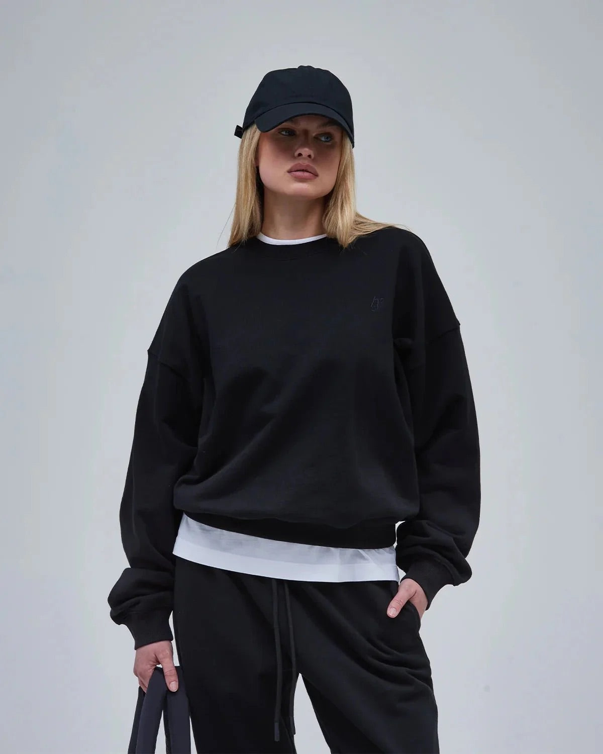 Weekend Boxy Fit Crewneck Sweatshirt Midnight Blue S