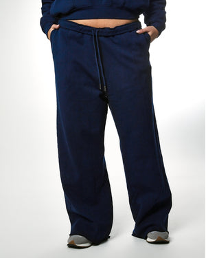 
                  
                    Load image into Gallery viewer, Range Straight Leg Pant - Navy
                  
                